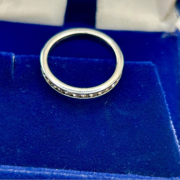 Vintage Ring Channel Set Crystal Eternity Band Sz 7.5 - Picture 3 of 8